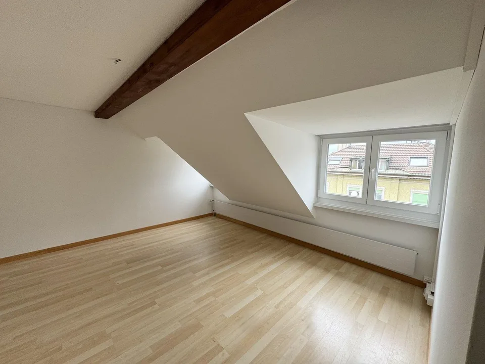 Stillvolle 4.5-Zimmerwohnung fast im Zentrum – Foto 5 von 8