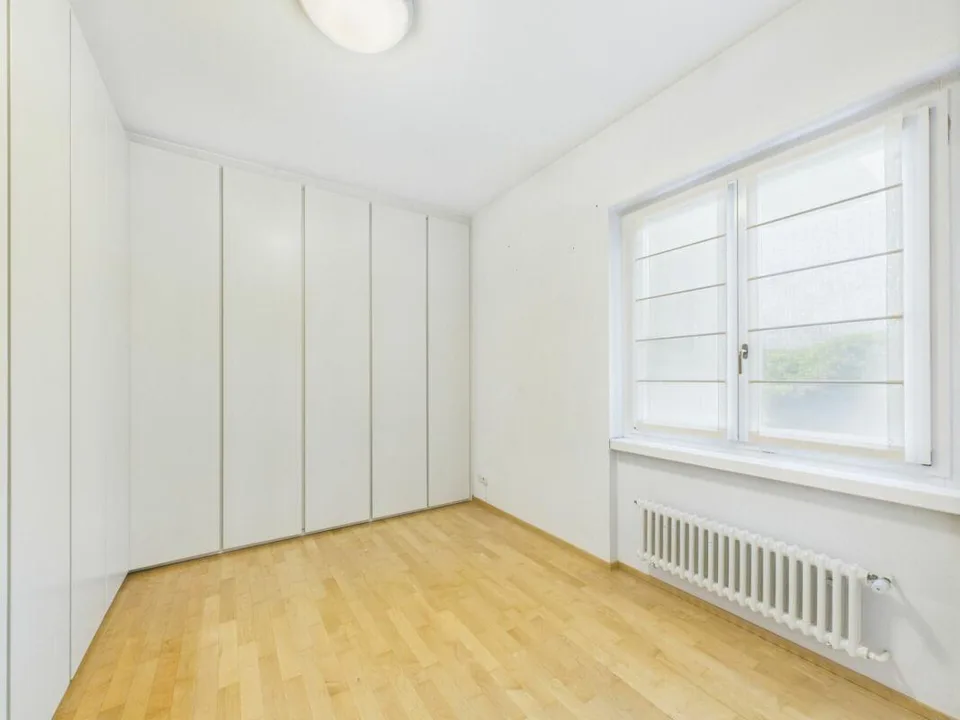Wohnung mit Pool in renommierter Lage – Foto 6 von 13