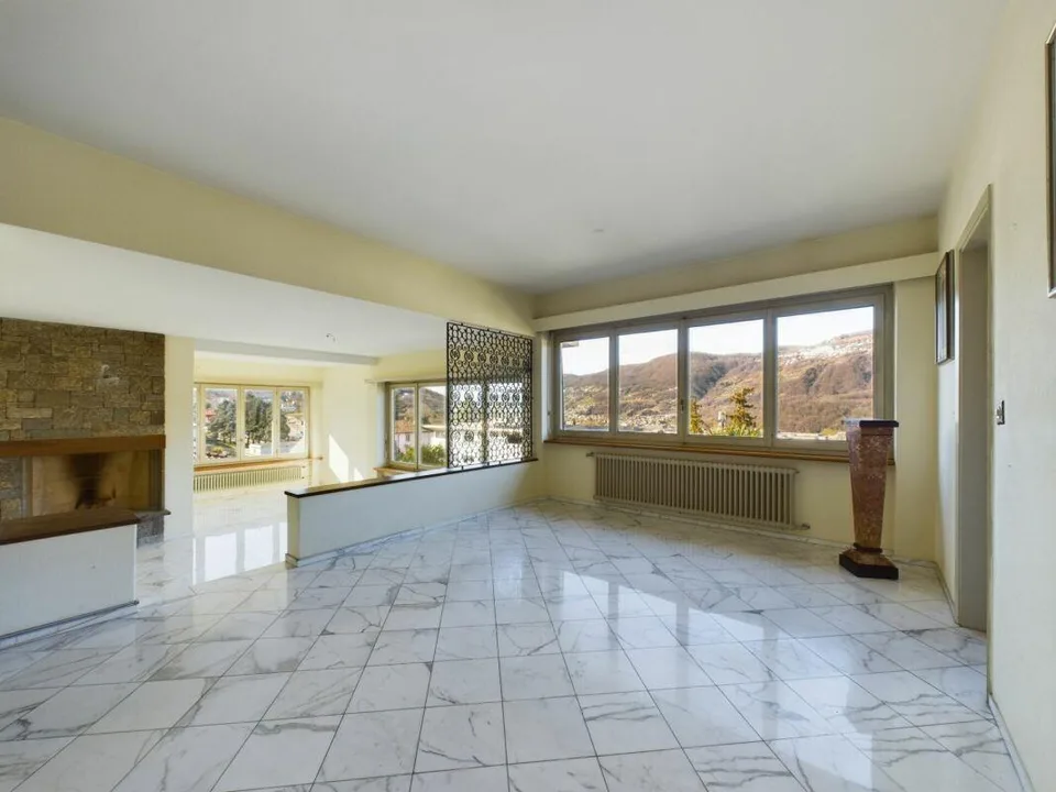 Casa bifamiliare di 300 m² suddividibile in 3 appartamenti indipendenti – foto 9 di 20