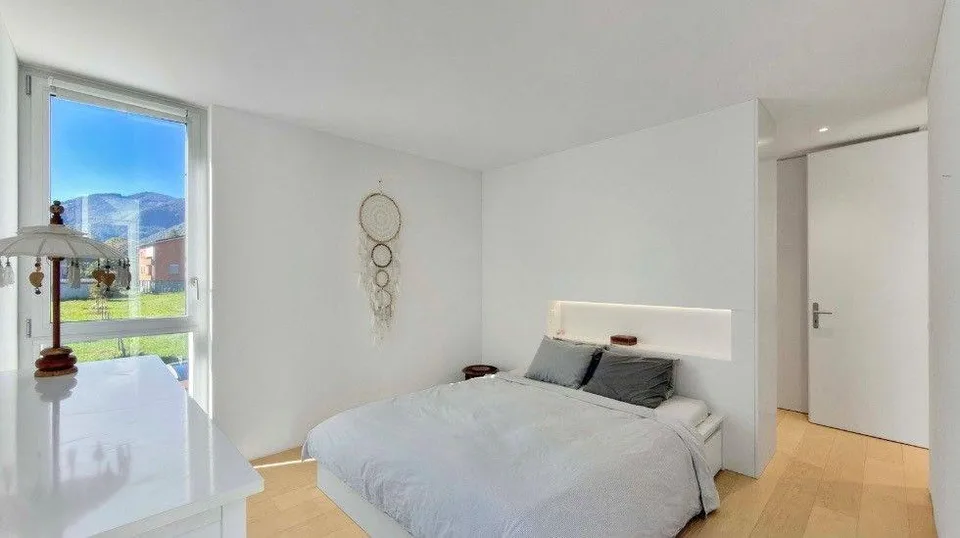 Villa di design 5.5 locali – Foto 7 von 13