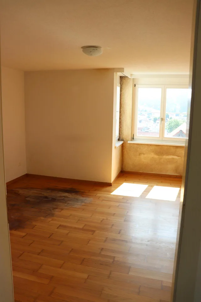 Attraktive 3.5 Zimmerwohnung mit Einzelgarage an sonniger Lage – photo 9 sur 18