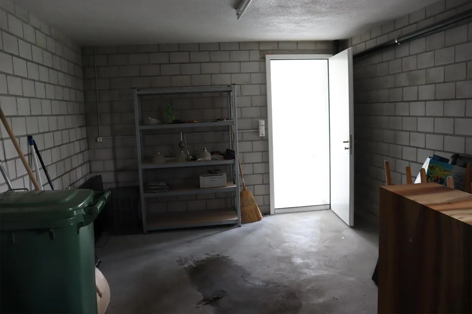Attraktive 3.5 Zimmerwohnung mit Einzelgarage an sonniger Lage – photo 17 sur 18
