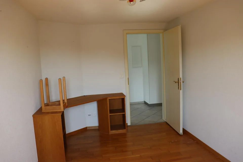 Attraktive 3.5 Zimmerwohnung mit Einzelgarage an sonniger Lage – photo 11 sur 18