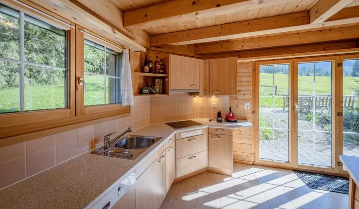 COMPLESSO DI CHALET AI MARGINI DEL BOSCO SULLA BRUNNIALP – foto 3 di 8