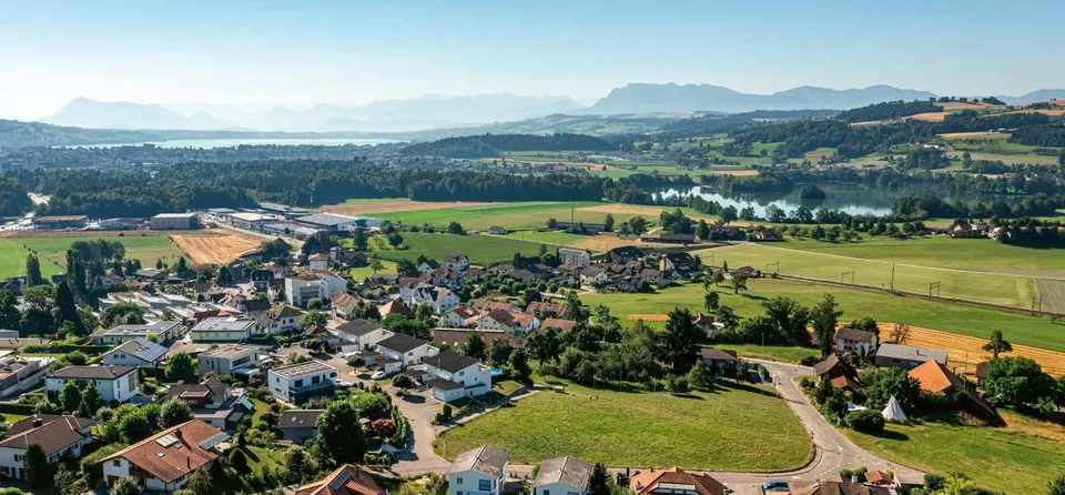 Grosszügige 2½-Zimmer-Neubauwohnung mit 24 m² Balkon in St. Erhard