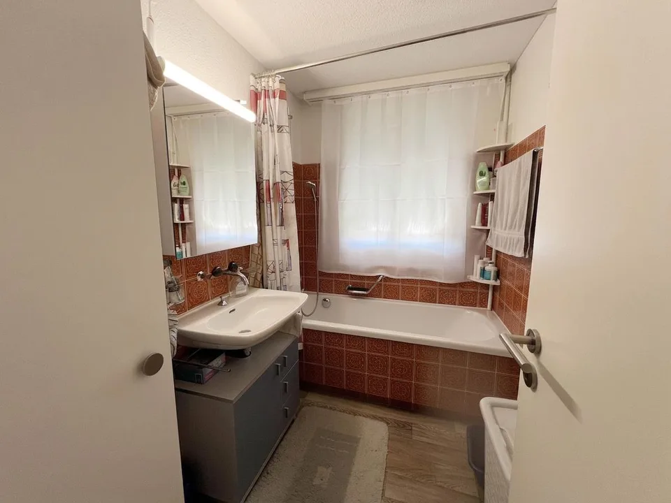 Gepflegtes Mehrfamilienhaus mit Entwicklungspotenzial – Foto 8 von 20