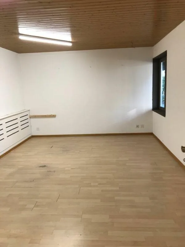 Top Lagerraum / Verkaufsraum für Jungunternehmer, Kleingewerbe etc. – photo 3 sur 6