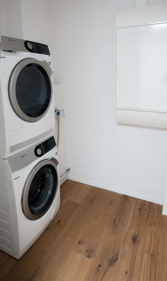 Moderne 3.5-Zimmer-Wohnung im 4. Obergeschoss mit grosszügigem Balkon