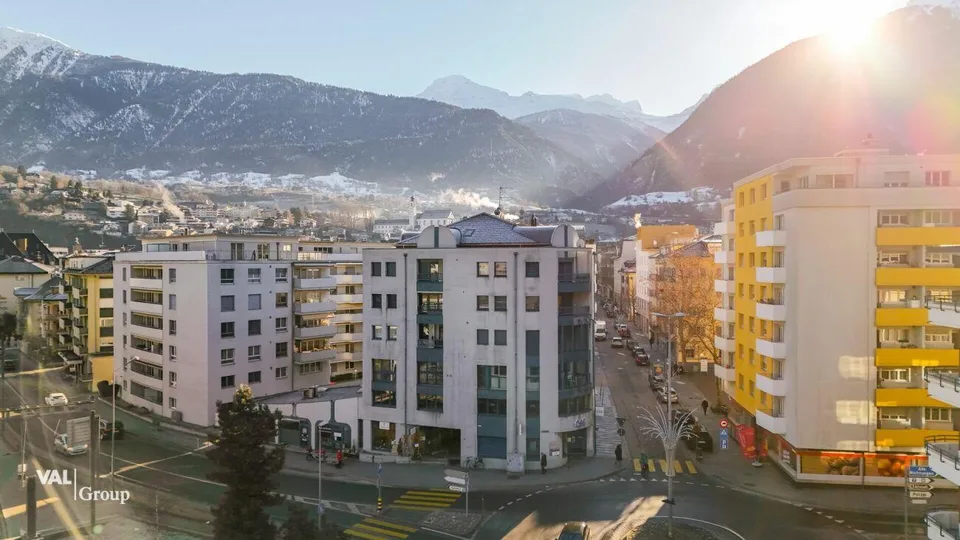 Äusserst zentral gelegene Wohnung mit zwei Balkonen und grosszügige... – foto 12 di 15