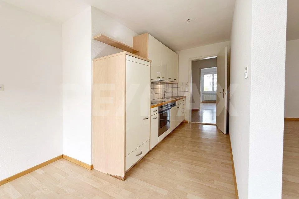 Your new home in a central location – photo 12 of 13