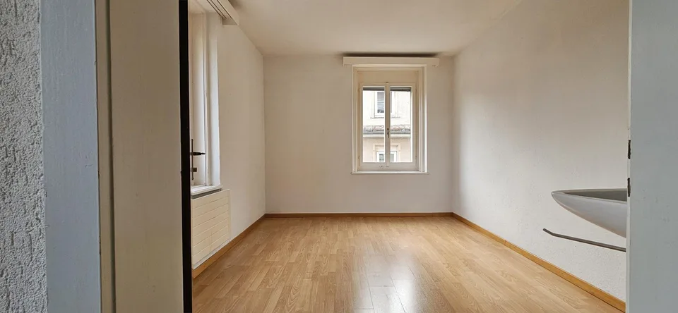 Grosszügige 5-Zimmer-Altbauwohnung in St. Gallen – foto 3 di 12
