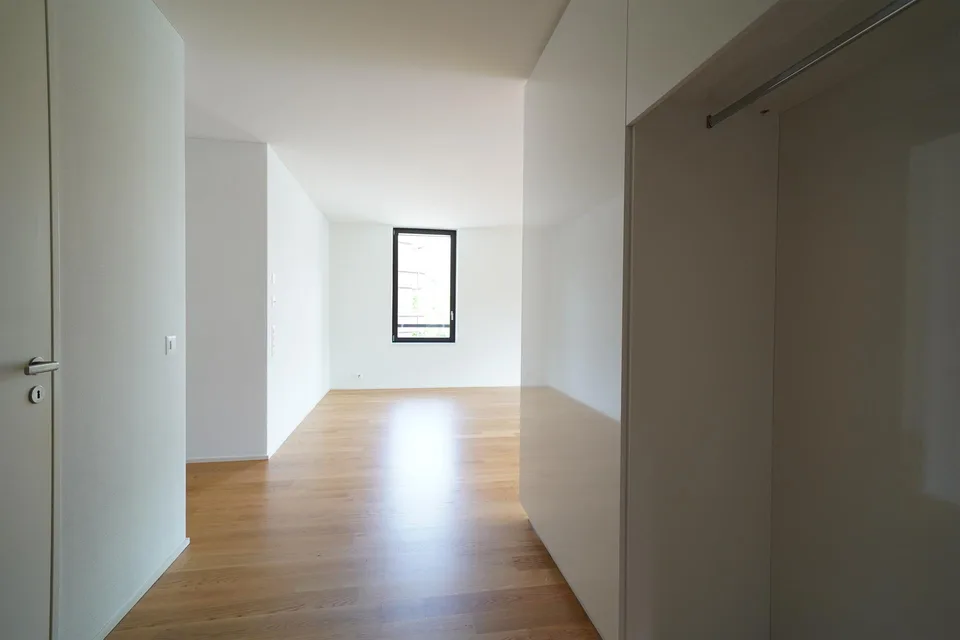 Moderne und Hochwertige 4.5 Zimmer Wohnung