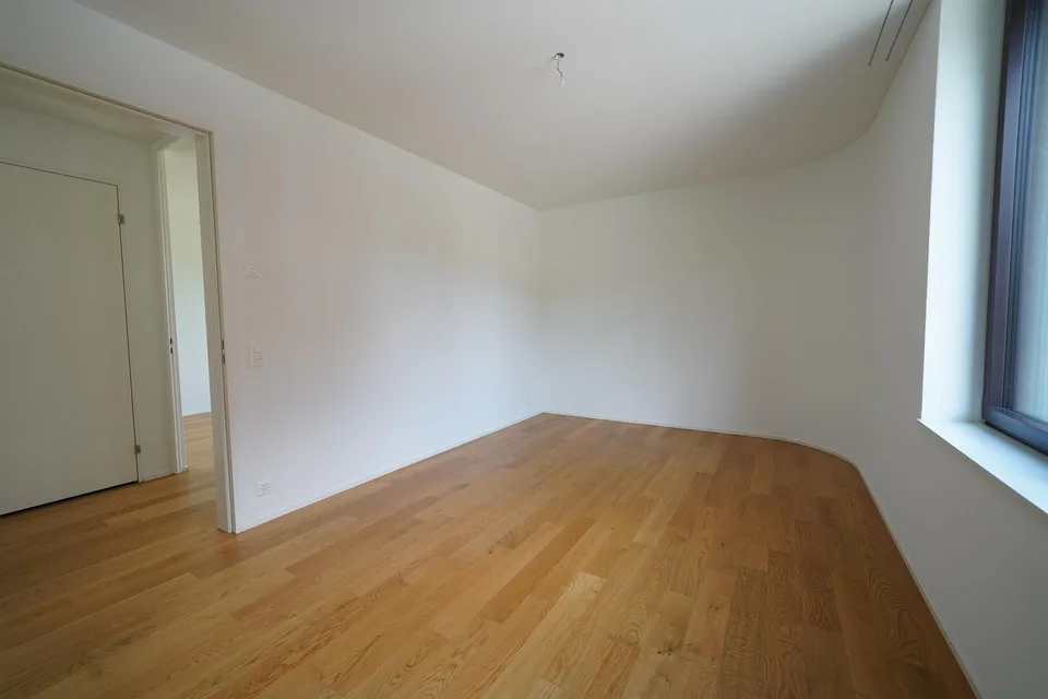 Moderne und Hochwertige 4.5 Zimmer Wohnung