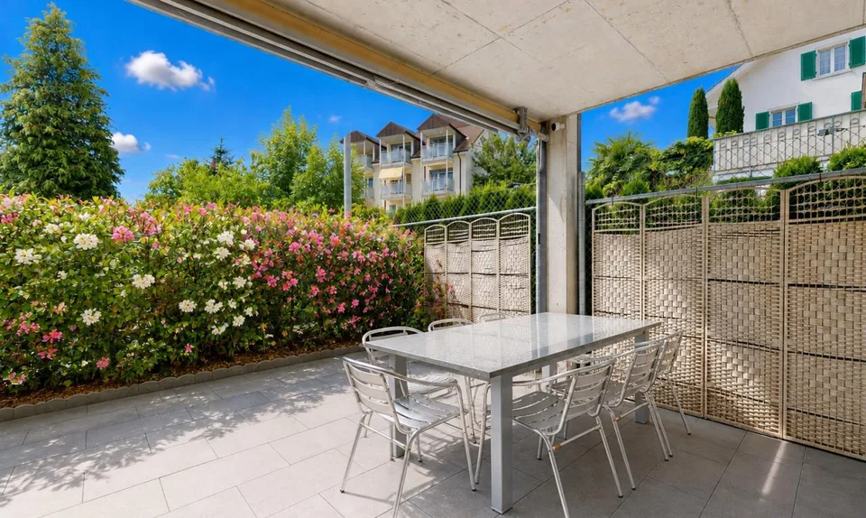 Elegante 3.5-Zimmer-Gartenwohnung auf zwei Etagen – Foto 4 von 11