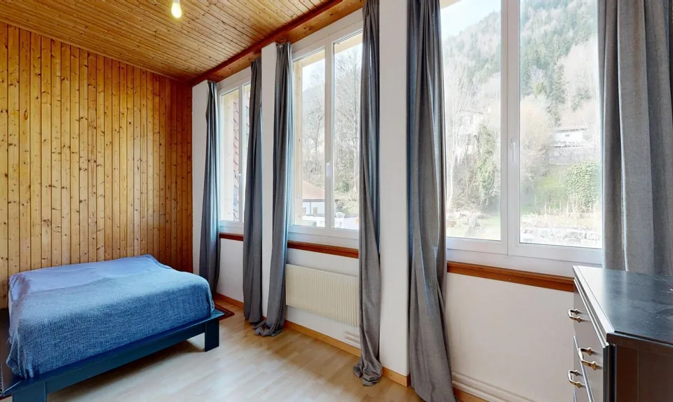 House with 2 apartments: 3.5 rooms and a triplex with 7 rooms – photo 10 of 11