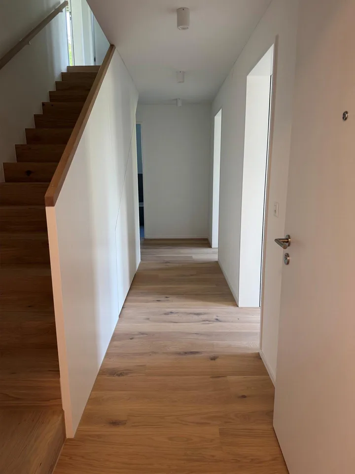 Grosszügige 4.5-Zimmer-Neubauwohnung auf zwei Ebenen – Sarnen