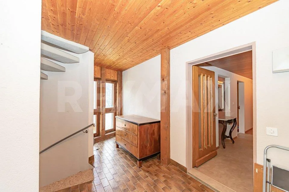 Maison unifamiliale indépendante dans un emplacement de vue inobstructable – photo 10 sur 13