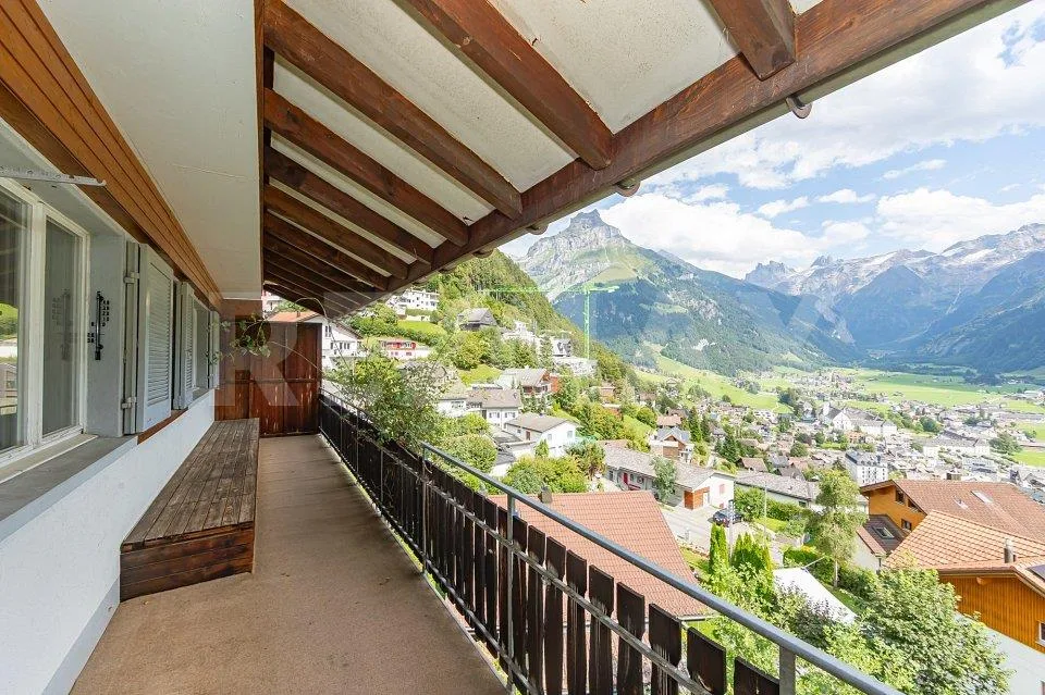 Maison unifamiliale indépendante dans un emplacement de vue inobstructable – photo 2 sur 13