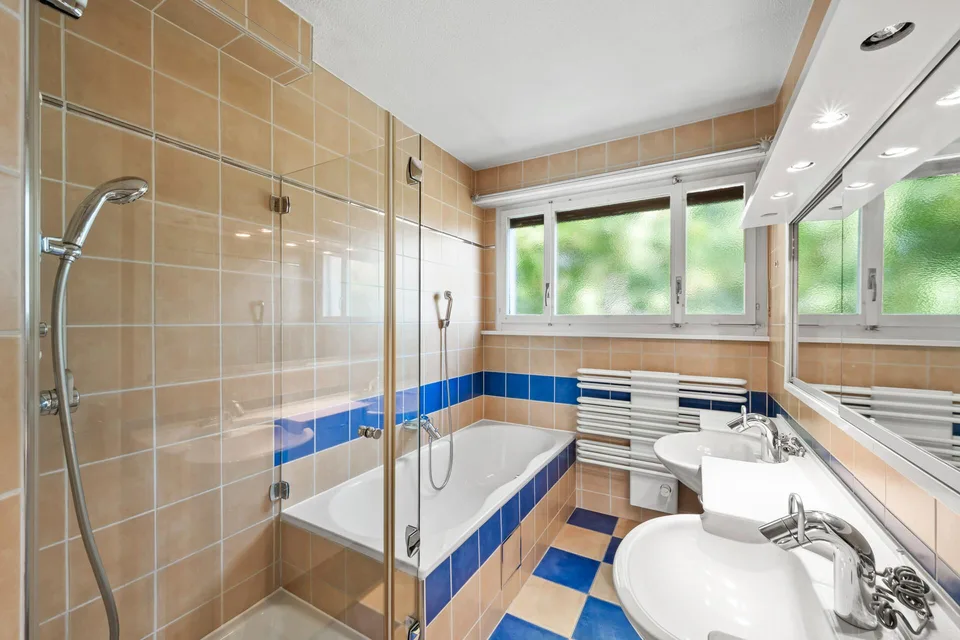 Freistehendes Einfamilienhaus mit viel Privatsphäre und Raum für ne... – photo 7 of 8