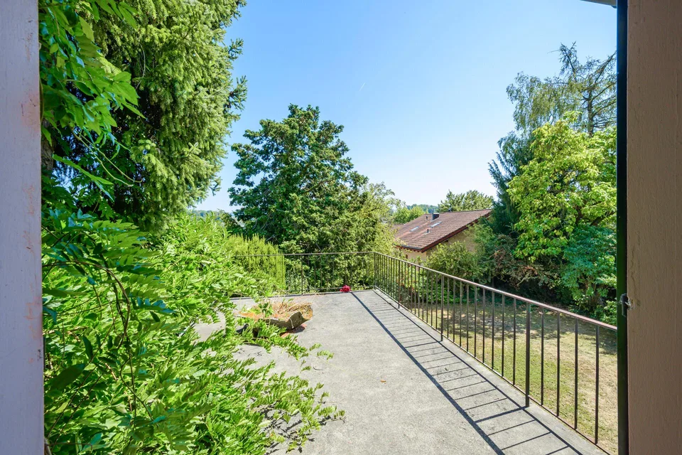 Freistehendes Einfamilienhaus mit viel Privatsphäre und Raum für ne... – photo 4 of 8