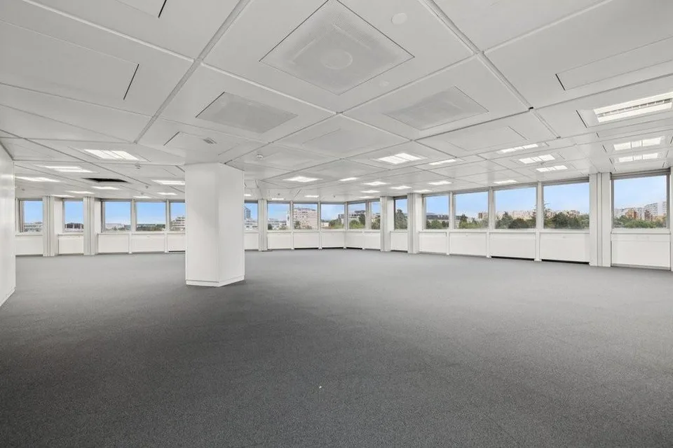 Surface de bureaux de 417 m2 rénovée au 3ème étage – photo 5 of 9