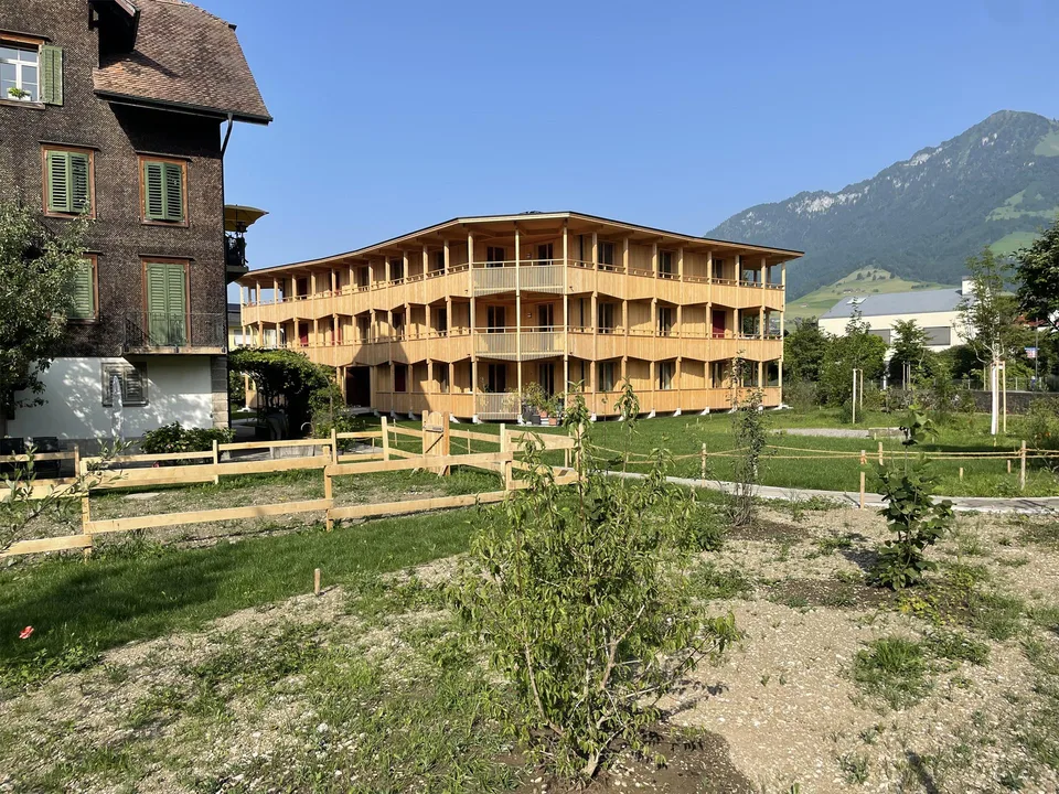 Wohnen im idyllischen Vollholzhaus