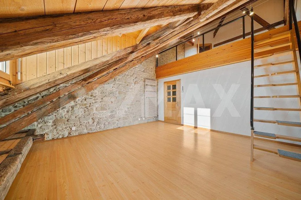Au centre ville: spacieuse maison de 285 m² habitables – photo 13 sur 14