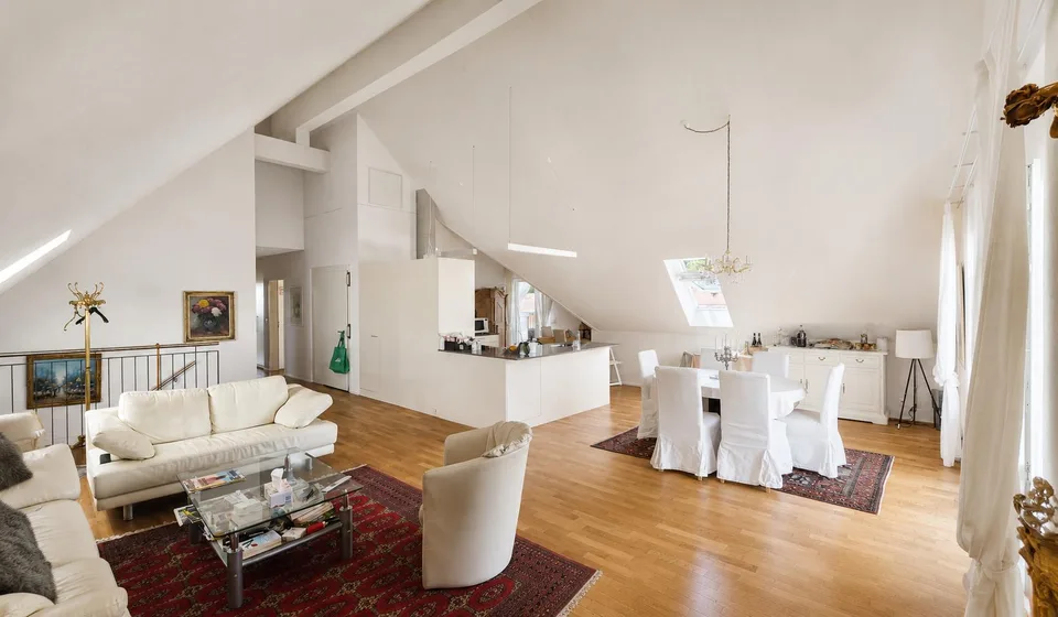 Stilvoll wohnen mit Charme, Komfort und Aussicht – Foto 3 von 12