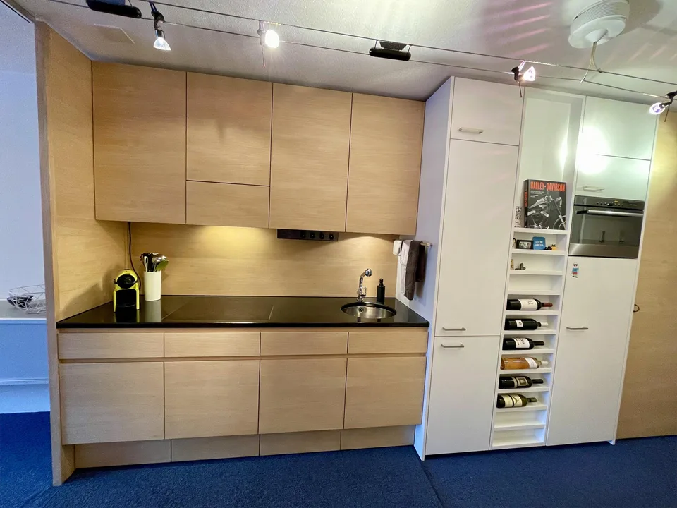 Moderne Ferienwohnung in Arosa, 2-Zimmer, Balkon, Tiefgarage – photo 10 sur 13
