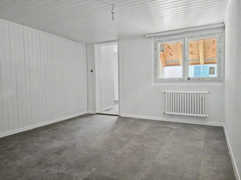 First-time rental of a renovated 4.5-room duplex apartment