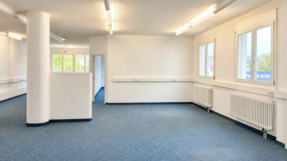 Attraktive Gewerbefläche mit ca. 130 m² - flexibel nutzbar an der Güterstrasse 6 in Feuerthalen – Foto 3 von 6