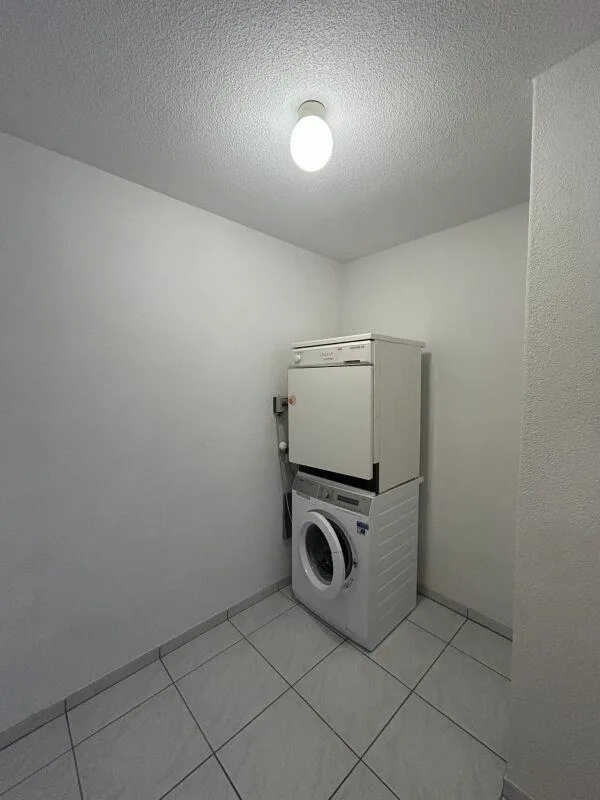 Wil / 4,5 locali 2° + 3° piano Est 24