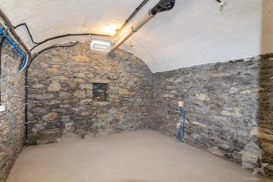 Bâtiment de trois appartements entièrement rénové avec goût – Foto 6 von 30