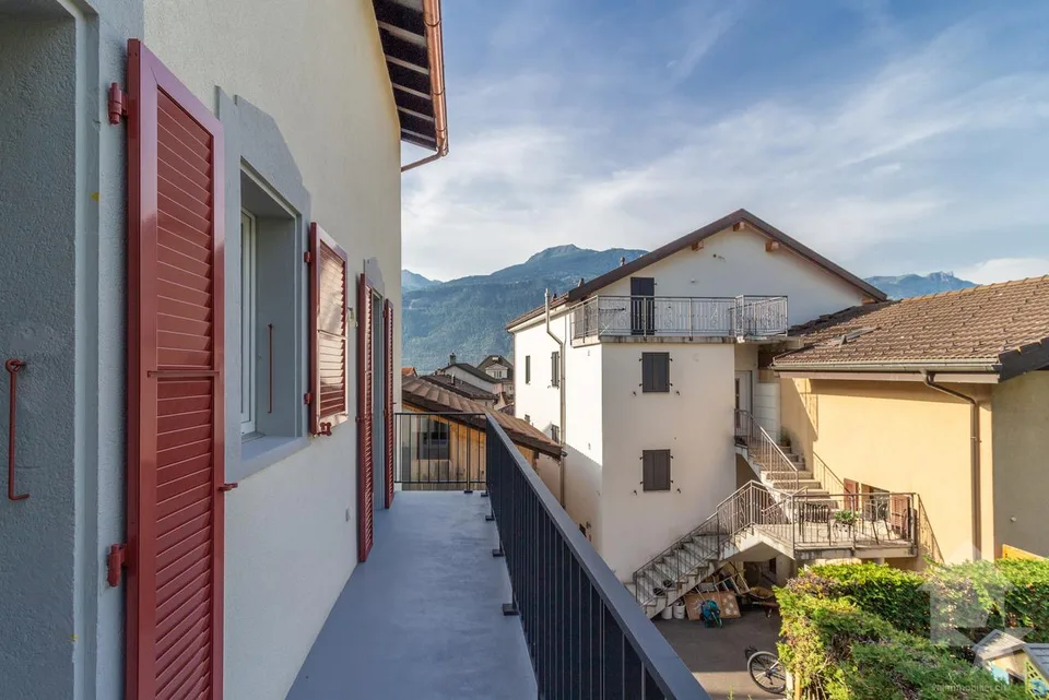 Bâtiment de trois appartements entièrement rénové avec goût – Foto 17 von 30