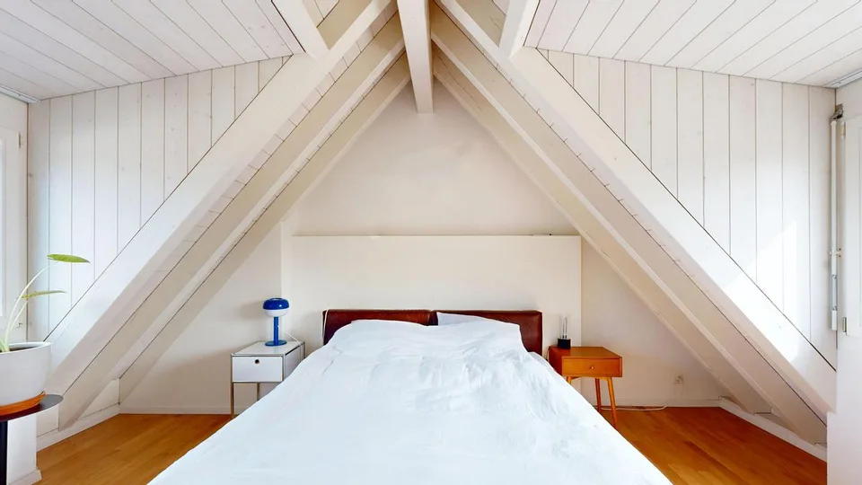 Wunderschöne 4.5-Zimmer-Maisonette-Wohnung mit Carport – Foto 11 von 15