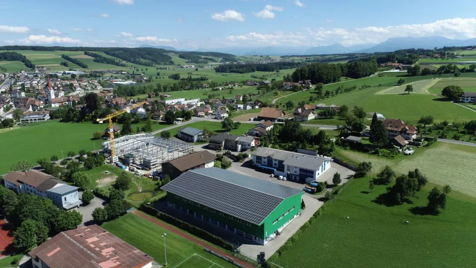 Grosszügige Gewerbefläche zu vermieten – foto 2 di 6