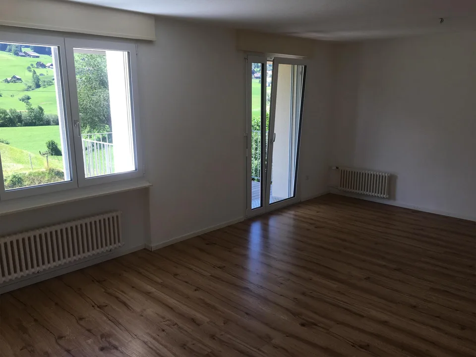 3 - Zimmerwohnung mit wunderschöner Aussicht in Neu St. Johann