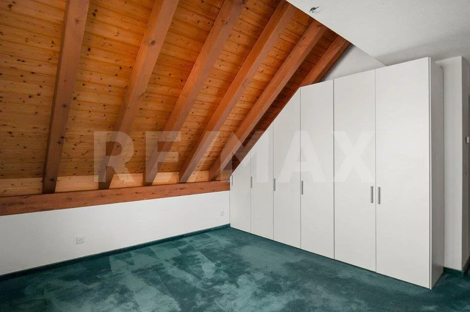 Spacious and with a beautiful view – photo 8 of 13