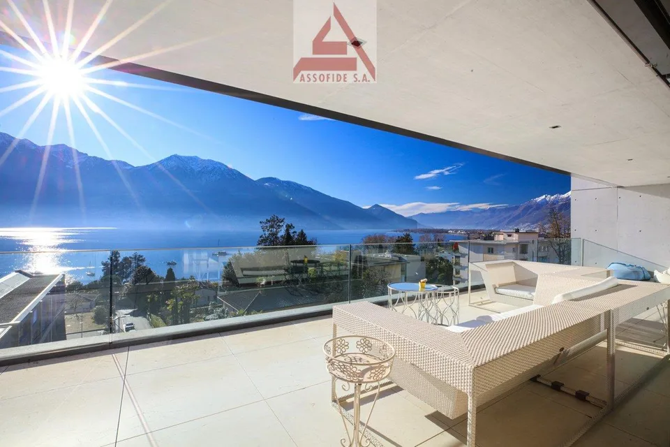 Luxuriöse Attika-Duplex-Wohnung / Lussuoso attico duplex – Foto 5 von 9