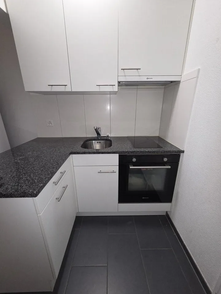 1.5-Zimmerwohnung am Loryplatz zu vermieten – photo 2 of 6