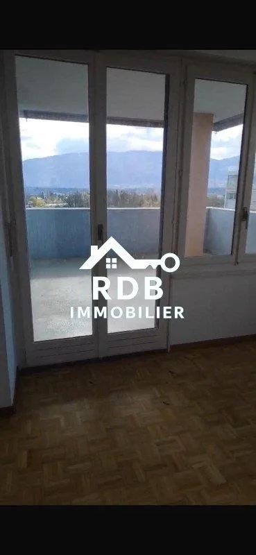 Appartement de 6 pièces au 8ème étage situé à Onex 1213