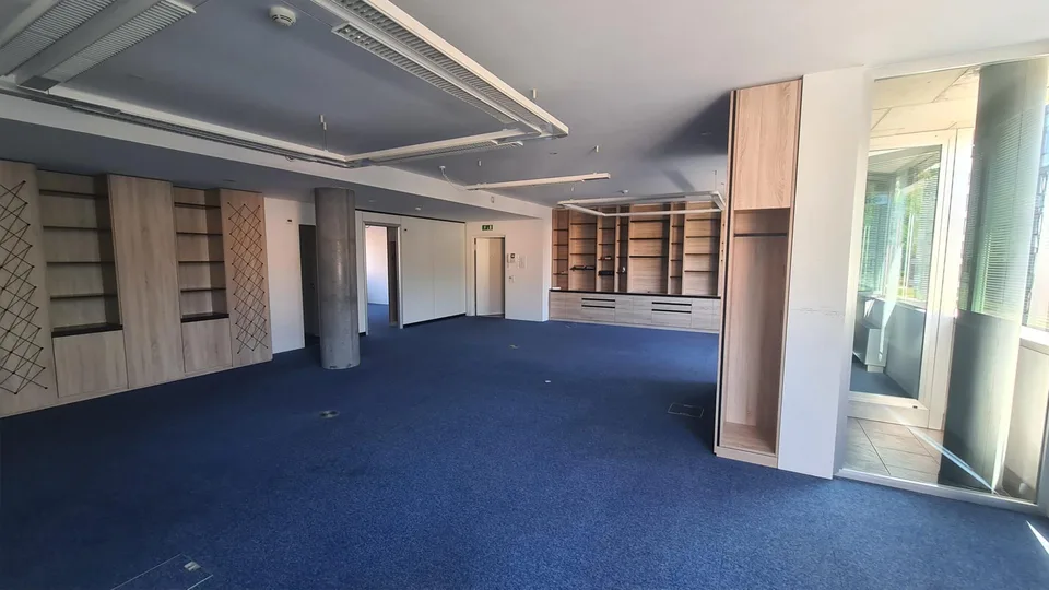 Ufficio in piazza Molino Nuovo di 235 mq – foto 6 di 17
