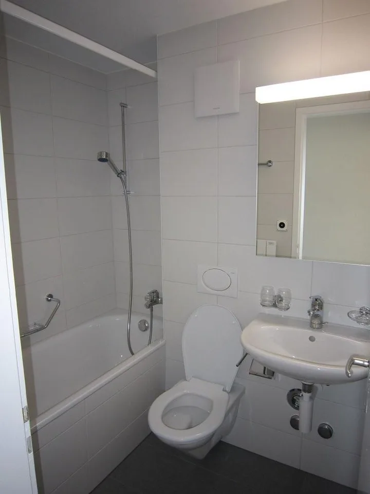 Schöne 2.5-Zimmerwohnung Stöckacker – photo 3 of 7