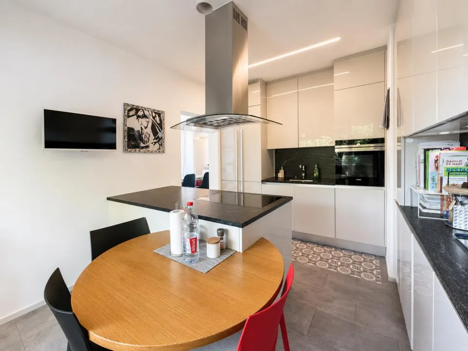 Superbe appartement 4,5 pièces avec plage privée – photo 7 sur 12