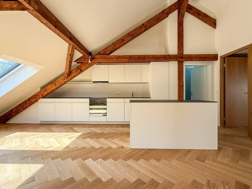 Stilvolle Maisonettewohnung mit viel Charakter – Foto 5 von 13