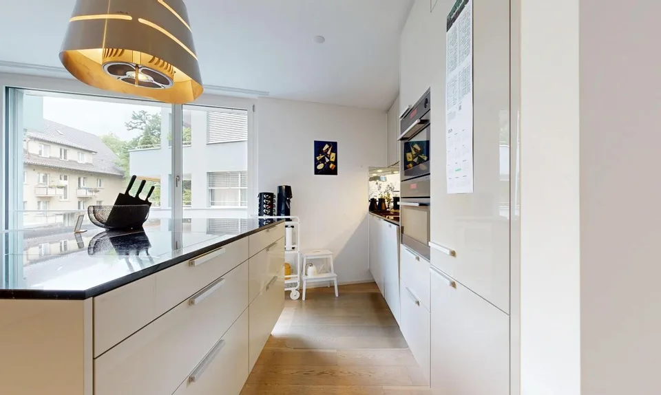 High-quality 3.5-room apartment in a sought-after location – photo 7 of 11
