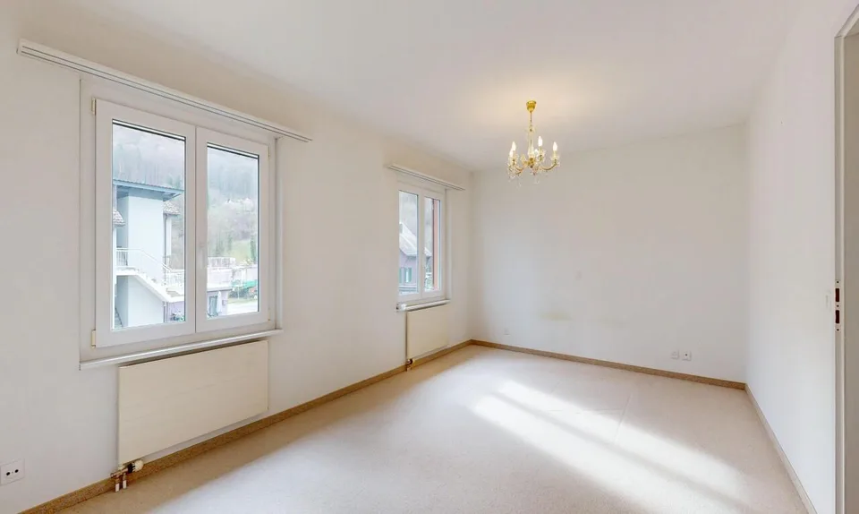 Maison de rang de 5,5 pièces avec jardin, grenier aménagé et ascenseur – photo 7 sur 11