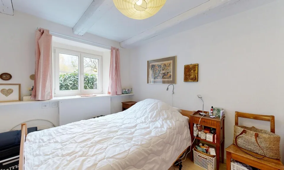 Prime location Home with 2 units, large garden and forest views – photo 4 of 11
