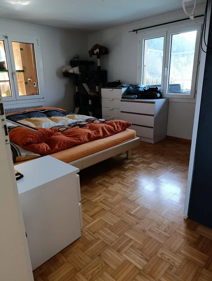 Charmante 3.5 Zimmerwohnung mit Aussicht ins Grüne