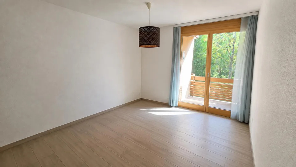 Grosszügige, helle 3,5-Zimmer-Maisonette-Dachwohnung an zentraler Lage